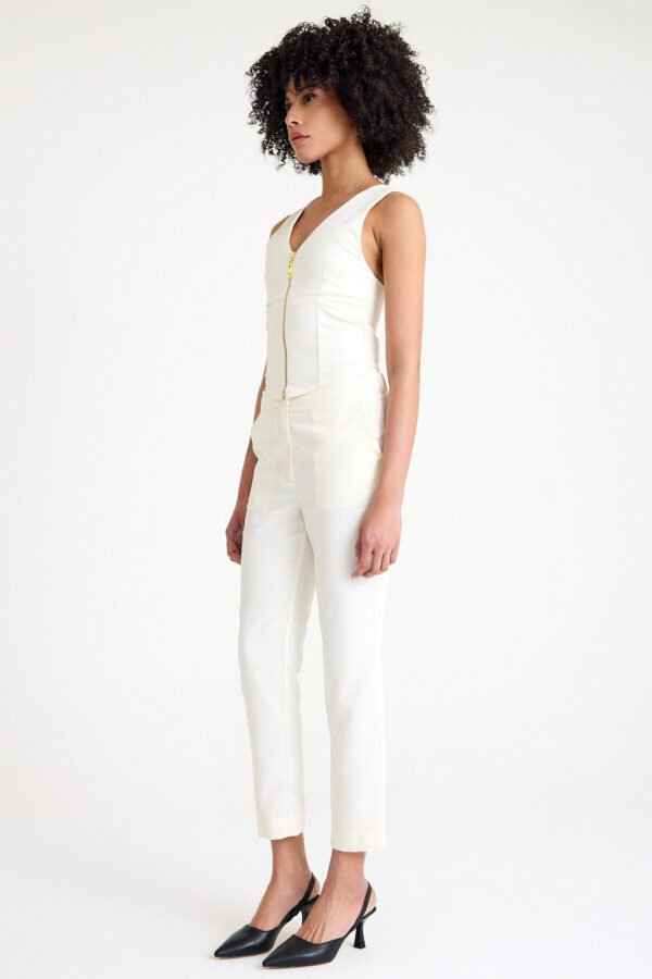 Beyaz Korseli Business Takım